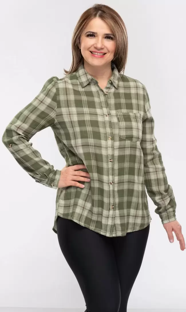 Women's Plaid L/S Shirts